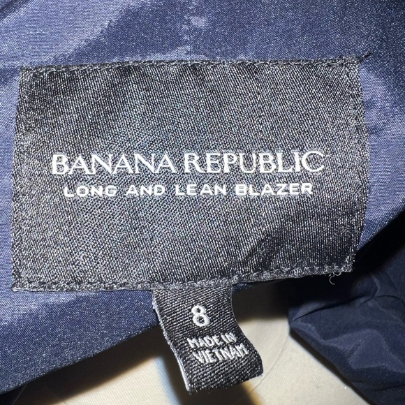 Banana Republic Long and Lean Navy Blue Blazer - Size 8 - Picture 6 of 7